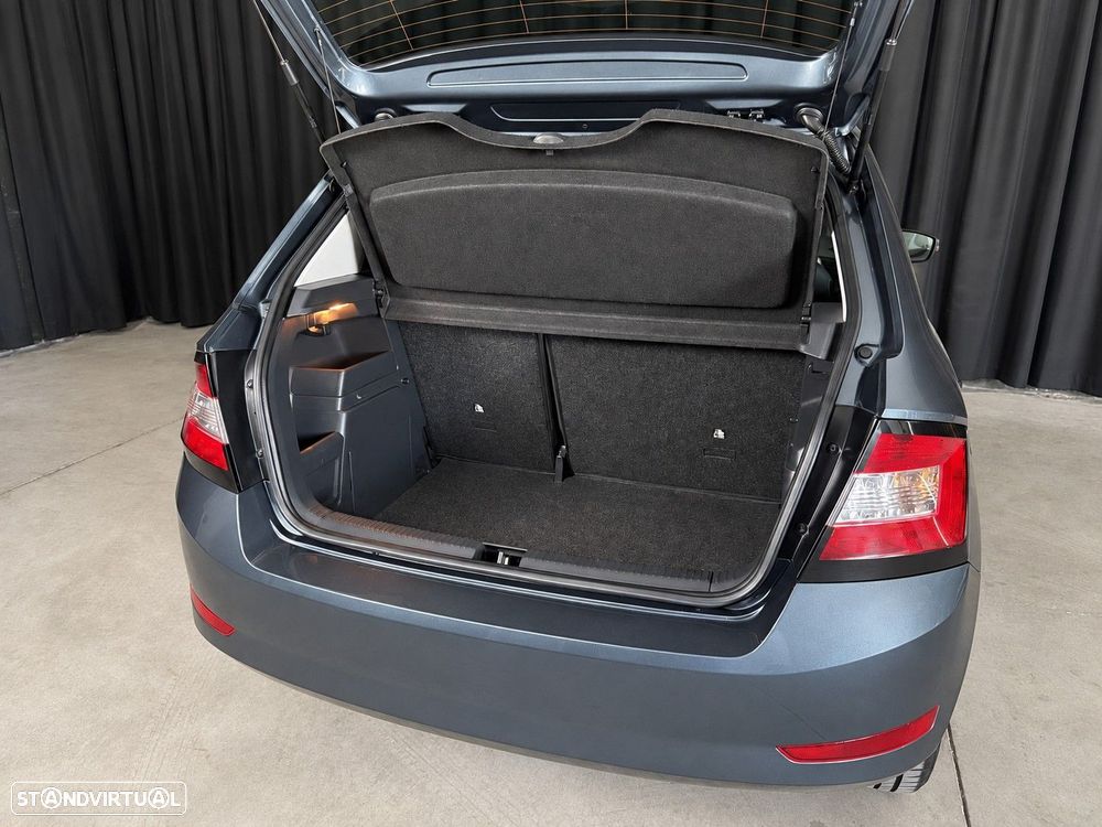 Skoda Fabia 1.0 TSI Ambition - 27