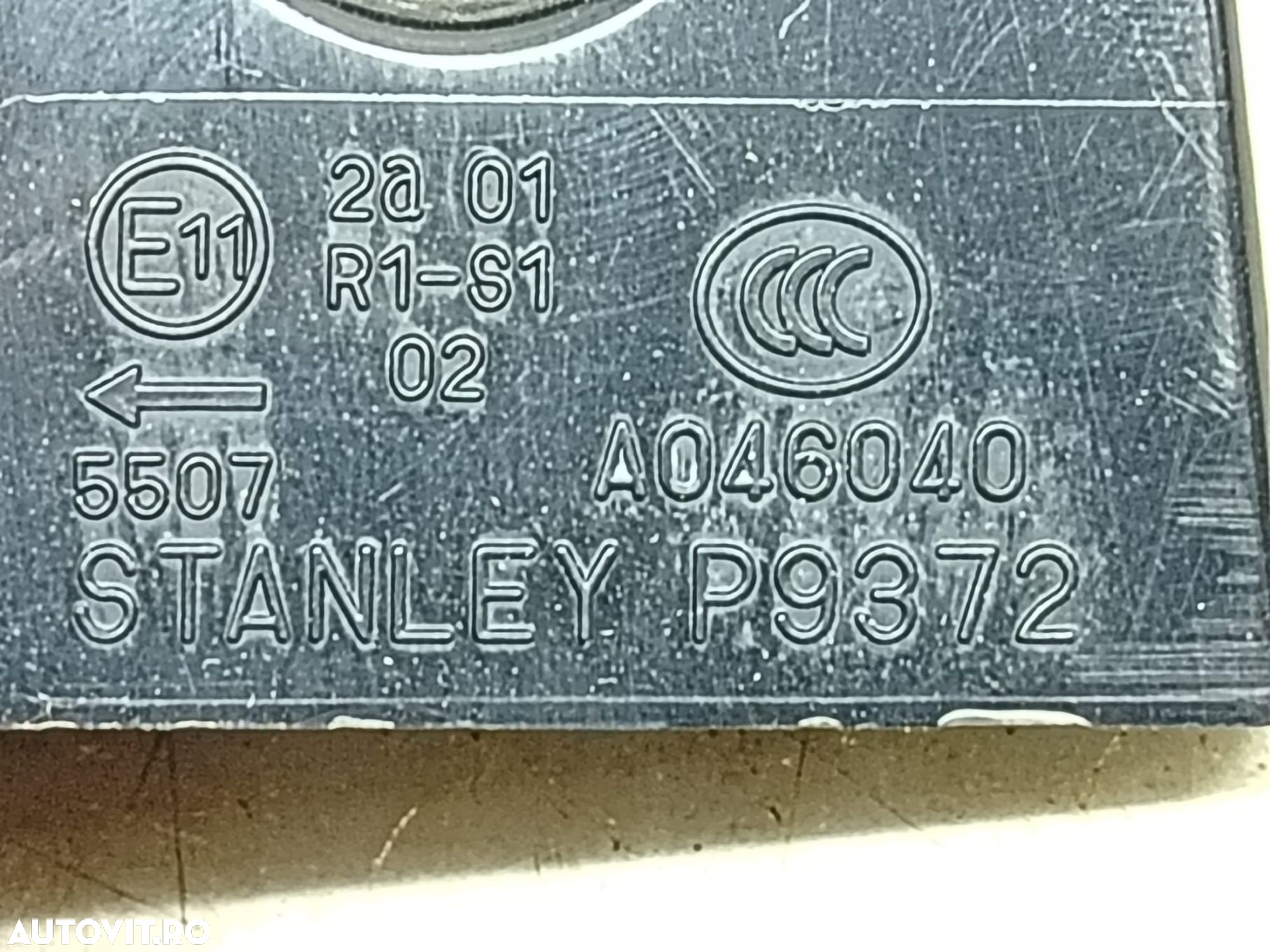 Stop stanga Stanley p9372 Mitsubishi ASX 1 [2010 - 2012] 1.8 di-d 4N1 - 3