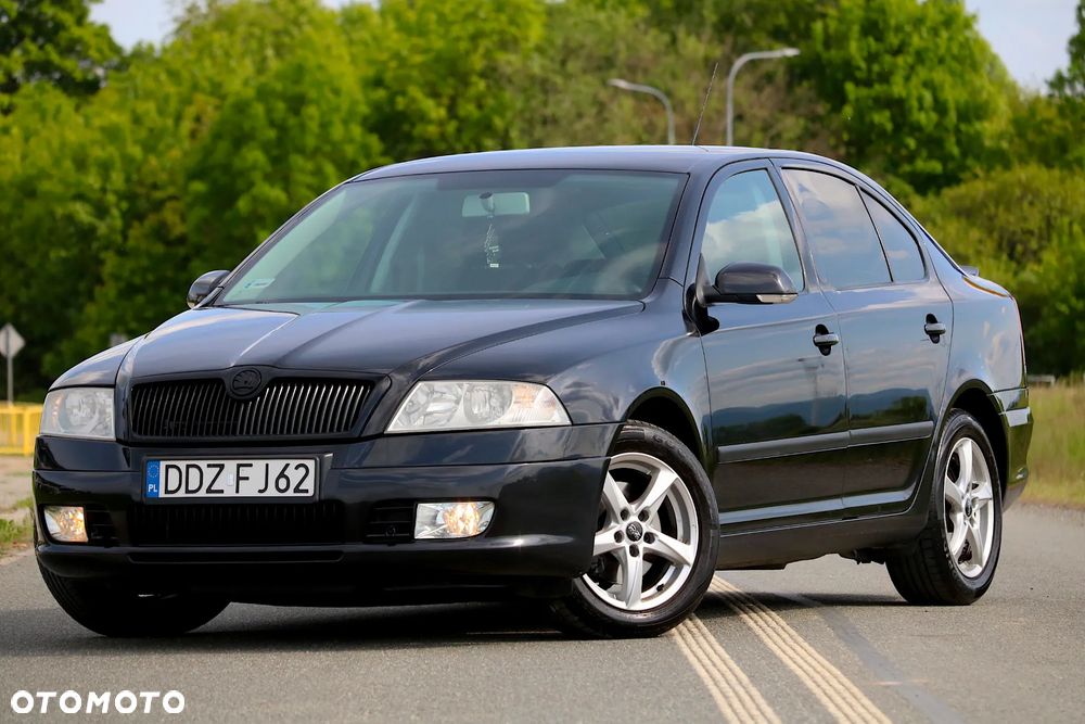 Skoda Octavia 2.0 TDI DPF Elegance - 14