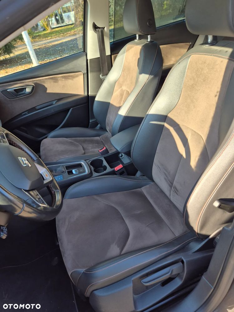 Seat Leon 2.0 TDI DPF Start&Stop DSG XCELLENCE - 13