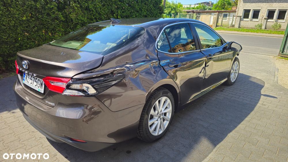 Toyota Camry 2.5 Hybrid Comfort CVT - 4