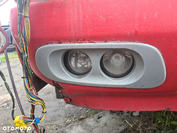 HALOGEN RAMKA PRAWY DAF 75 85 CF