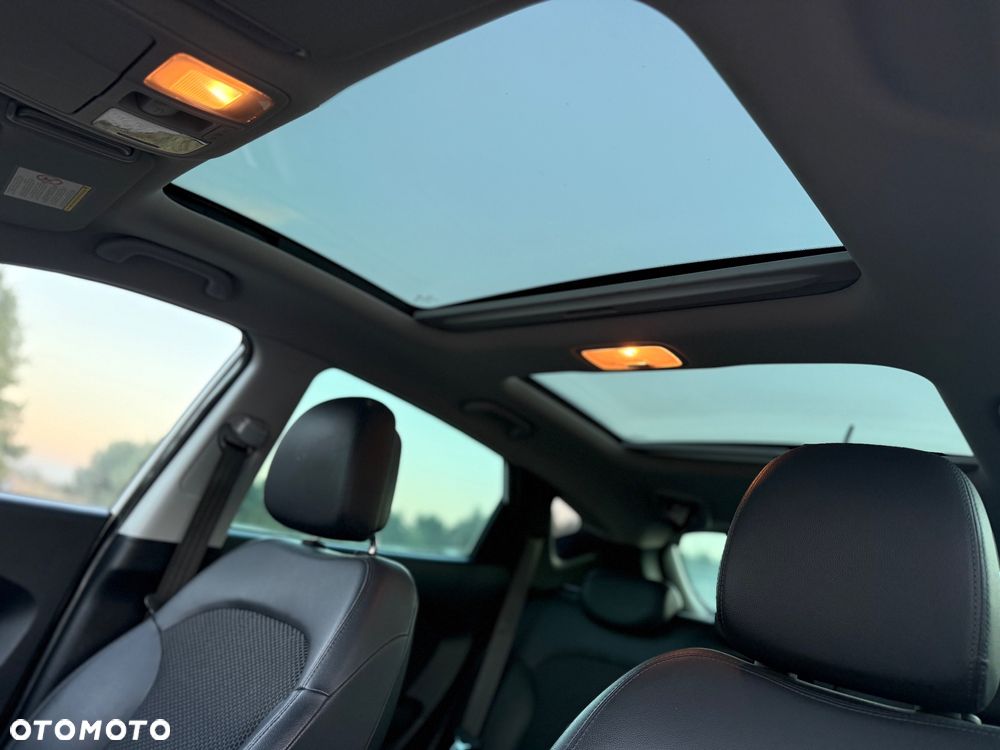 Hyundai ix35 2.0 CRDi Premium 4WD - 21