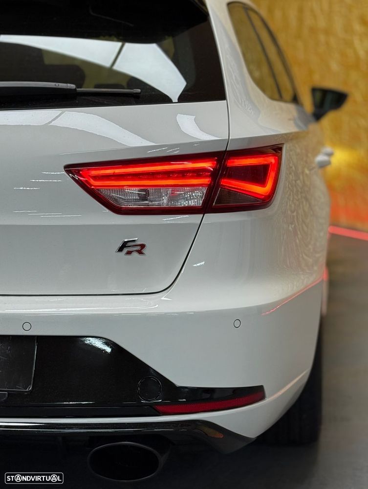 SEAT Leon 2.0 TDI DPF FR - 22