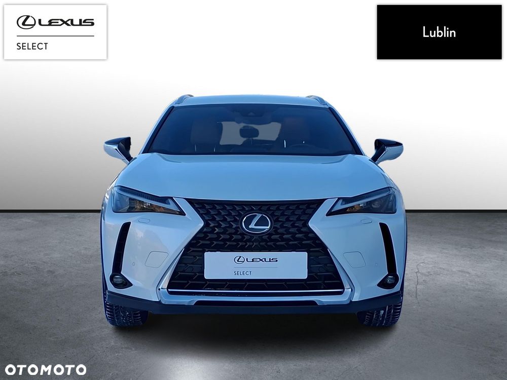 Lexus UX - 8