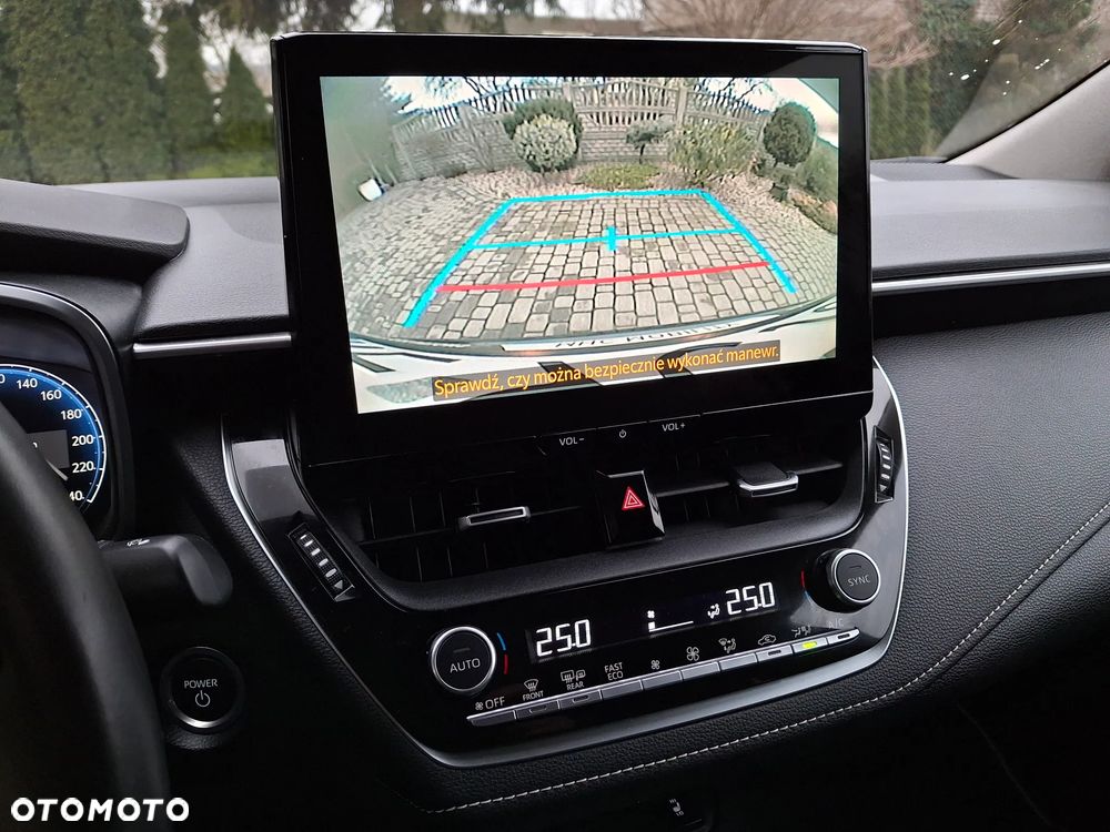 Toyota Corolla 1.8 Hybrid Style - 30