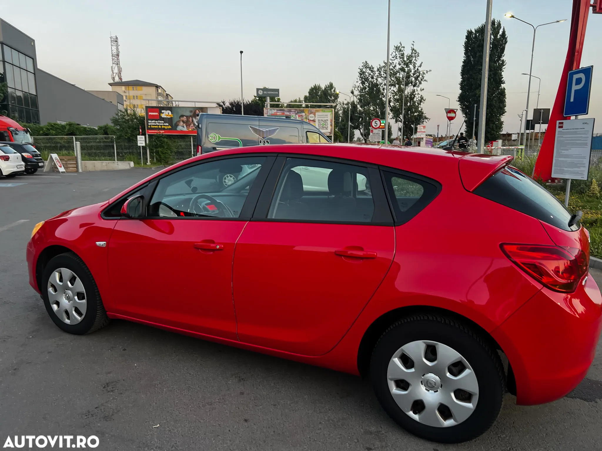 Opel Astra 1.6 Enjoy - 10