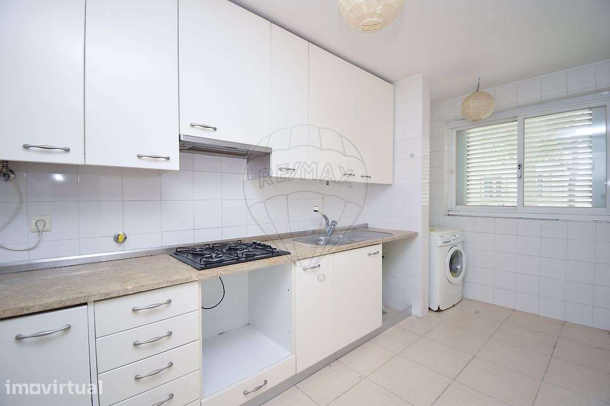 Apartamento T0 para arrendamento - Grande imagem: 2/19