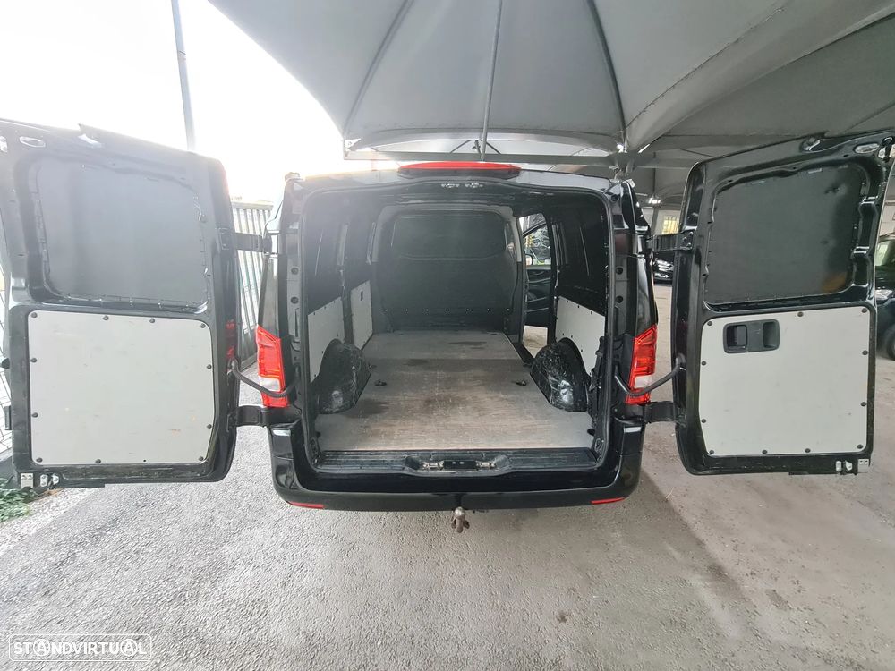 Mercedes-Benz VITO 111CDI LONGA | C/IVA DEDUTÍVEL - 24
