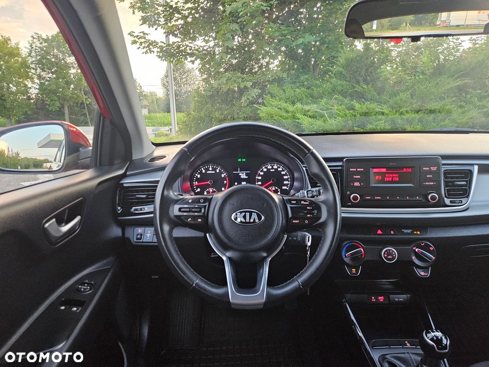Kia Rio 1.2 Attract - 27