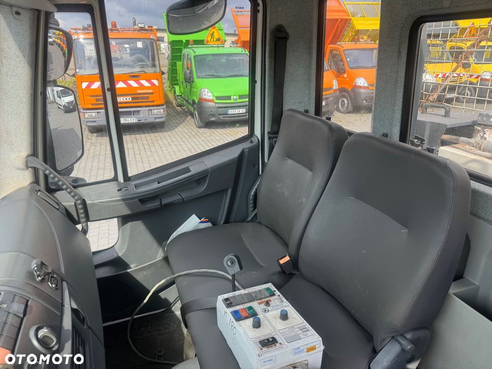 Iveco Eurocargo Wywrotka solarka piaskarka zimowe utrzymanie odśnieżanie akcja zima  3 str pług Specjalny Solarka Piaskarka Czołownica - 31