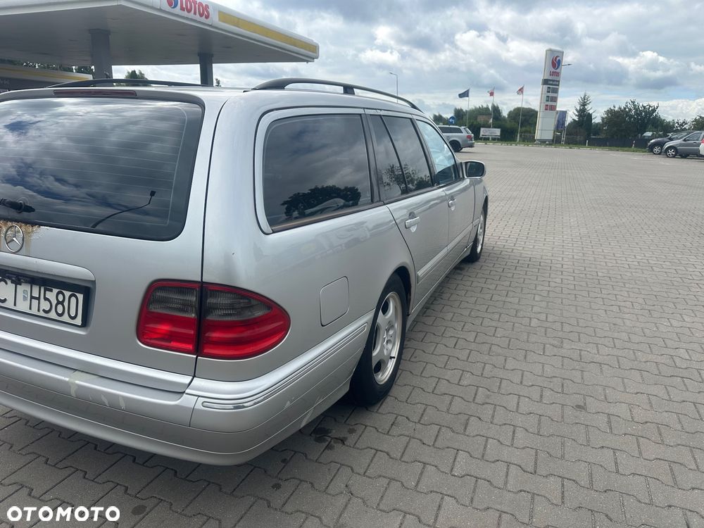Mercedes-Benz Klasa E - 5