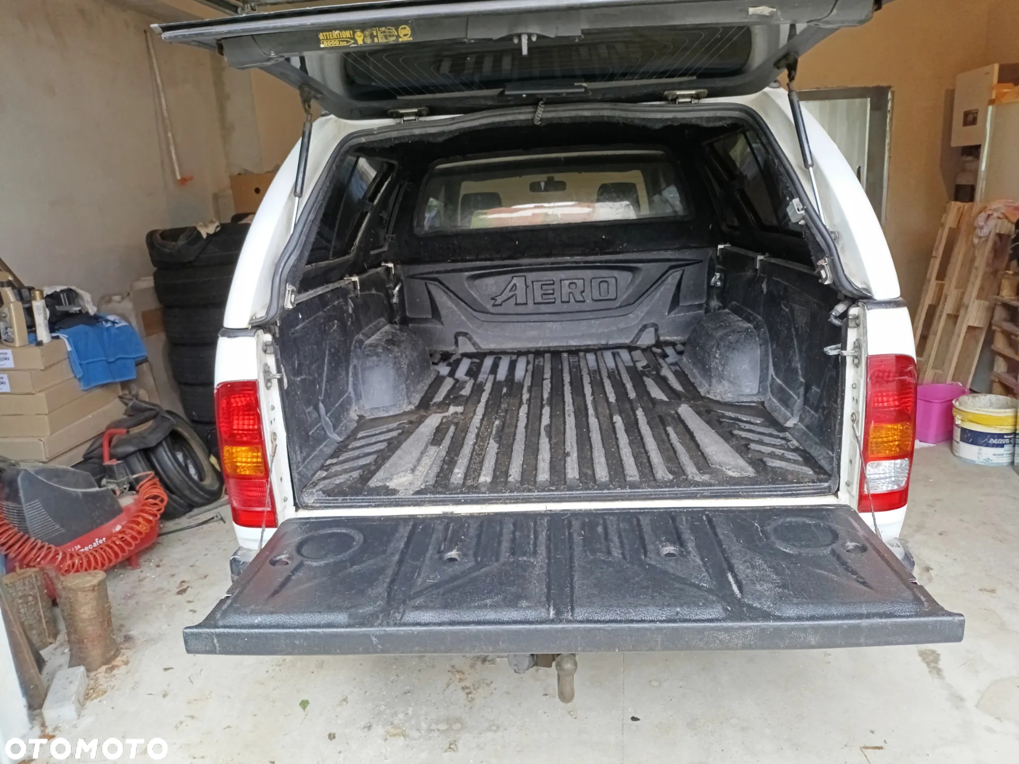 Toyota Hilux 2.5 D-4D DLX + 2os 4x2 - 15