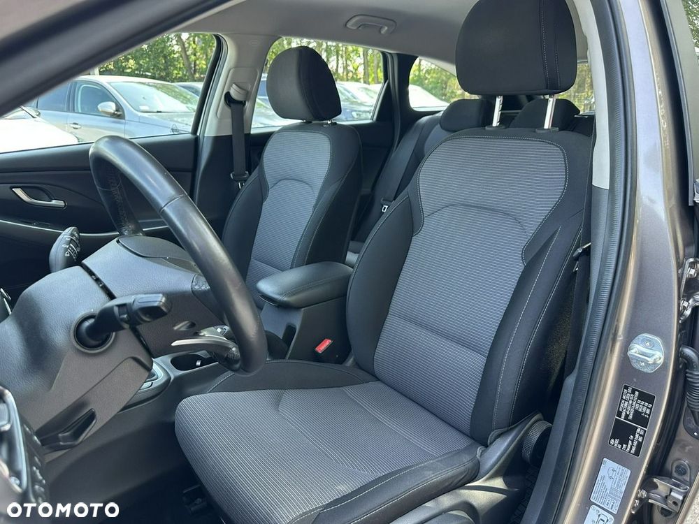 Hyundai i30 - 13