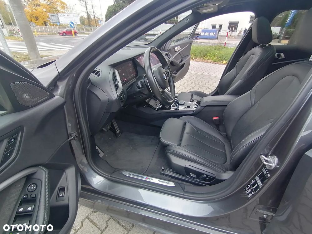 BMW Seria 1 120d M Sport - 18