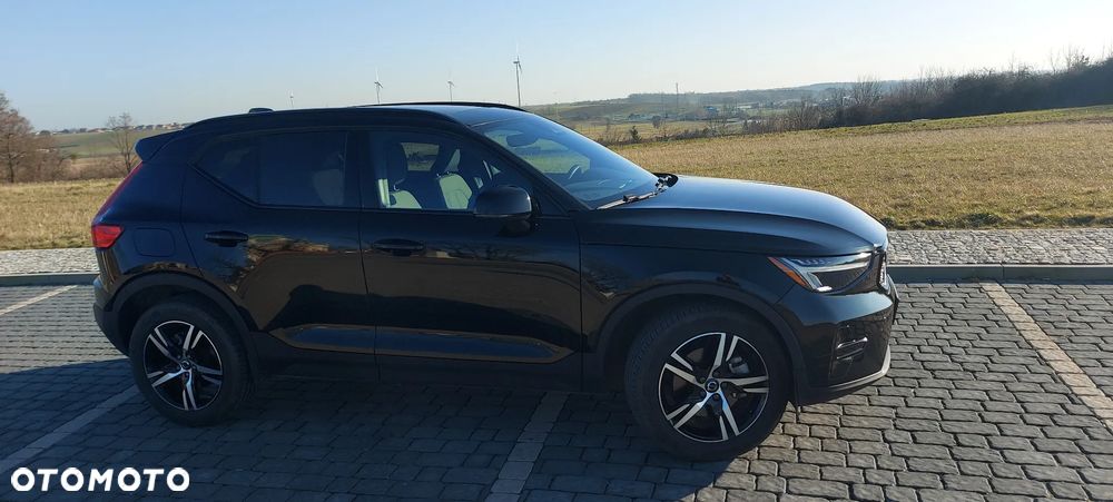 Volvo Xc40 2024 photo 2