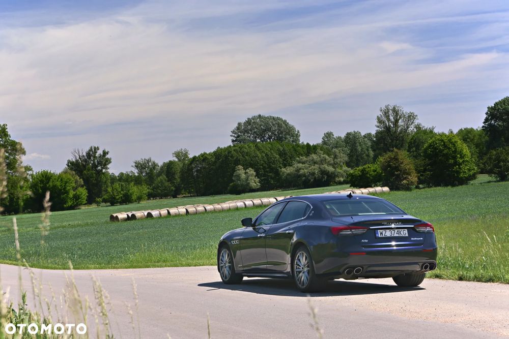 Maserati Quattroporte - 21