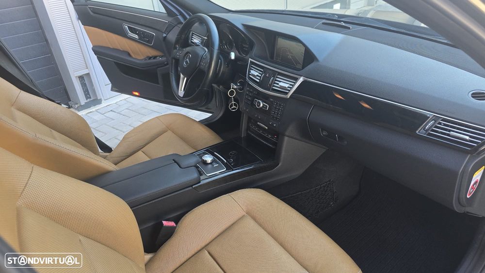 Mercedes-Benz E 300 Bluetec Hybrid Avantgarde - 19
