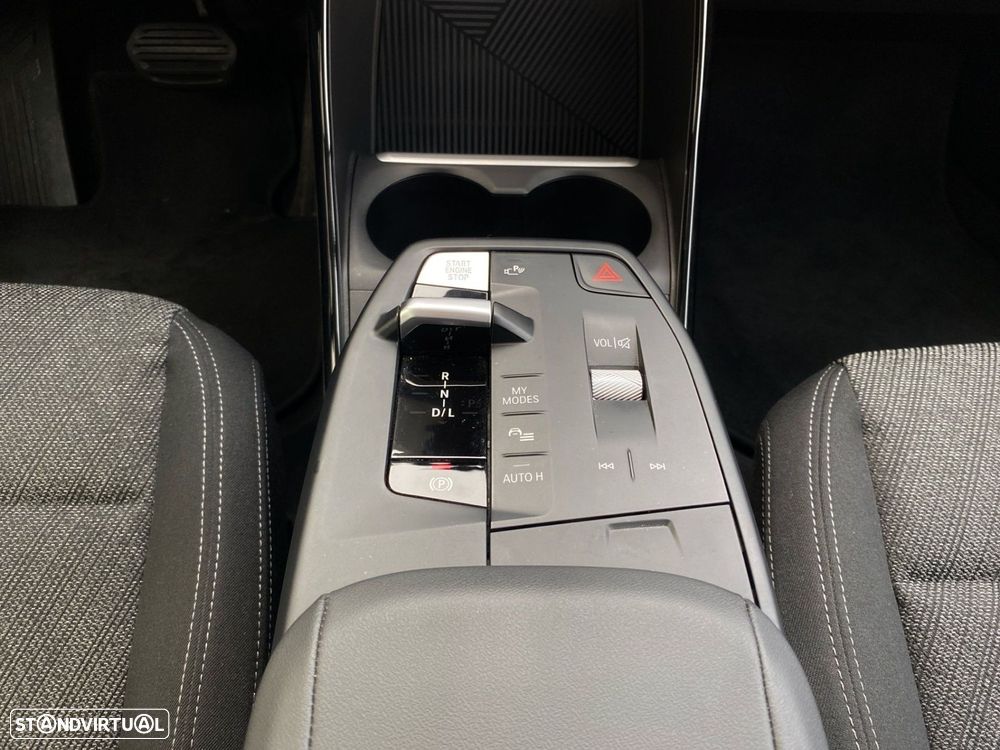 BMW 225xe Active Tourer e xDrive - 13