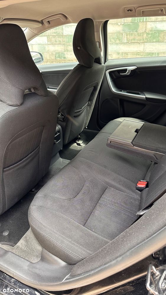 Volvo V60 D2 Geartronic Powershift Kinetic - 31