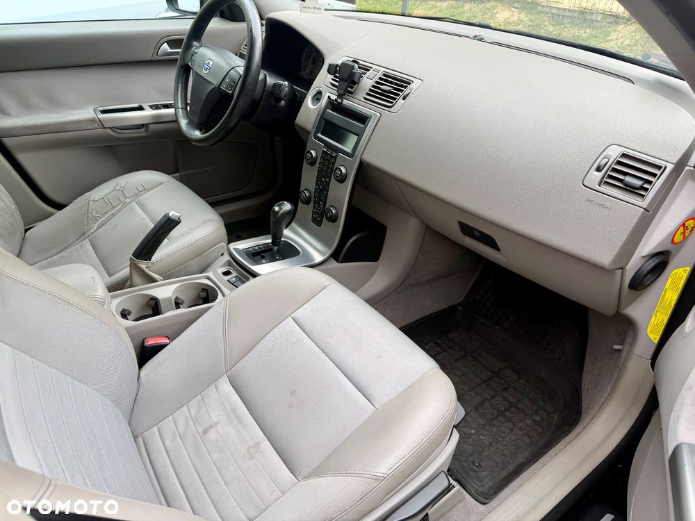 Volvo S40 - 17