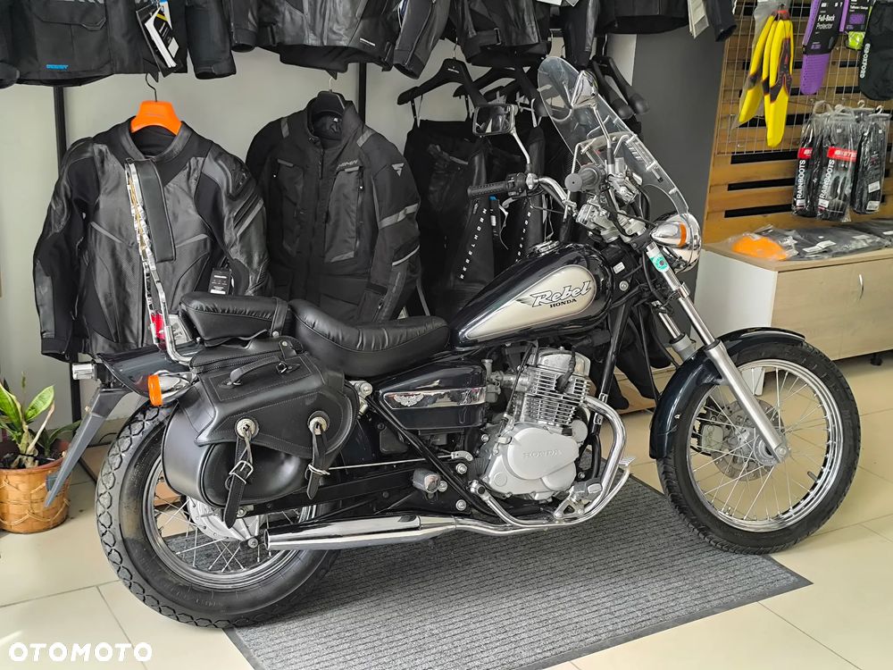 Honda CA - 2