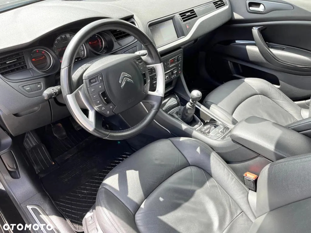 Citroën C5 HDi 135 FAP Exclusive - 26