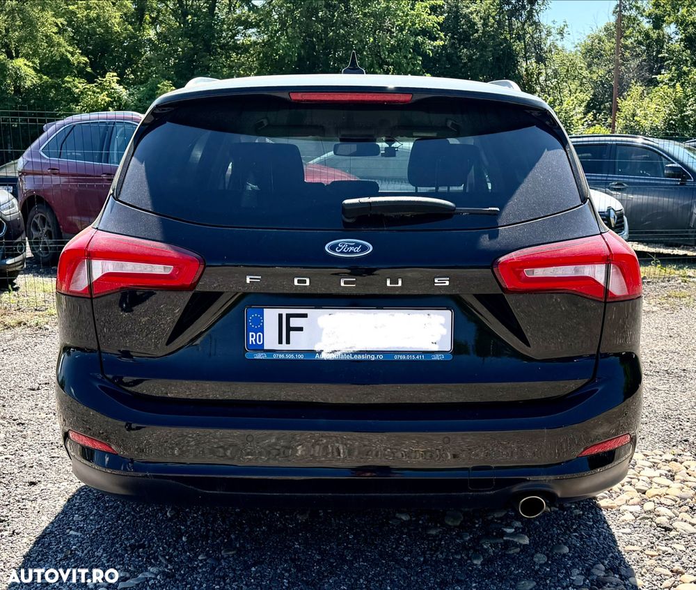 Ford Focus 1.0 EcoBoost MHEV Titanium X - 3