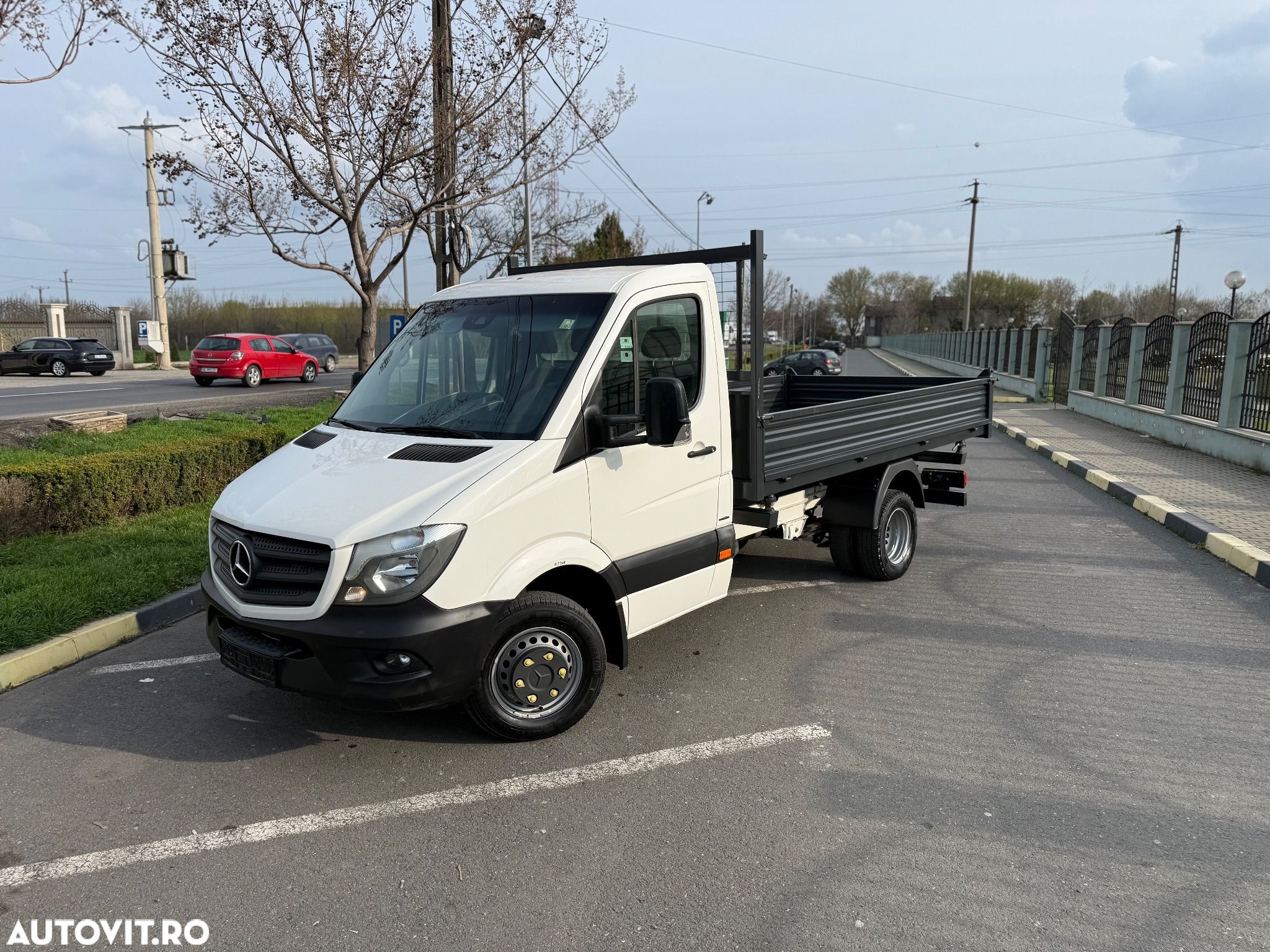Mercedes-Benz Sprinter 519 - 1