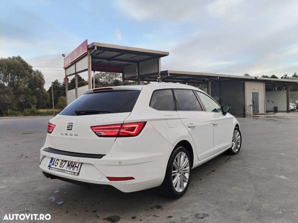 Seat Leon 2.0 TDI DPF Start&Stop DSG XCELLENCE - 3