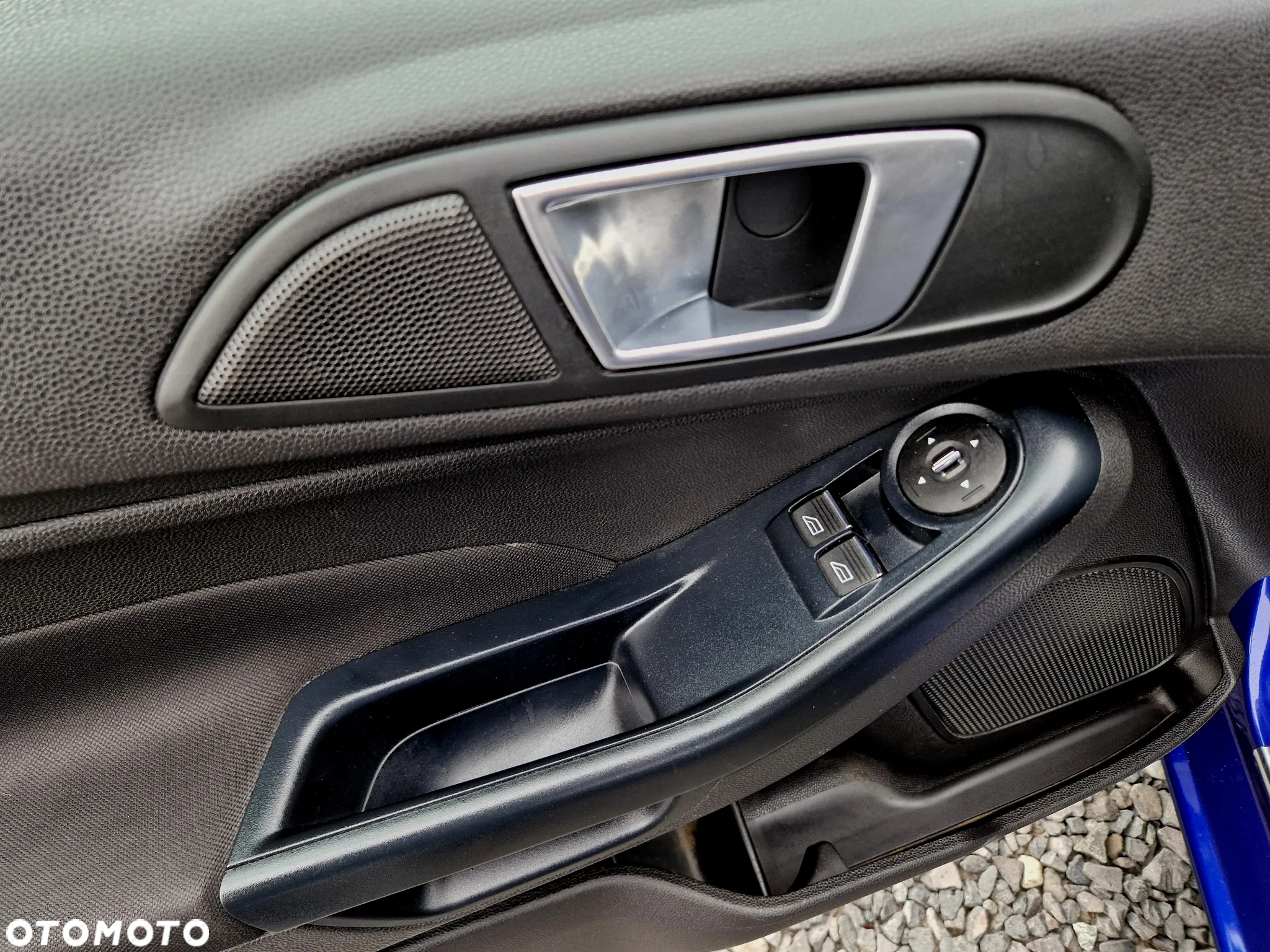 Ford Fiesta 1.0 EcoBoost S&S TREND - 17