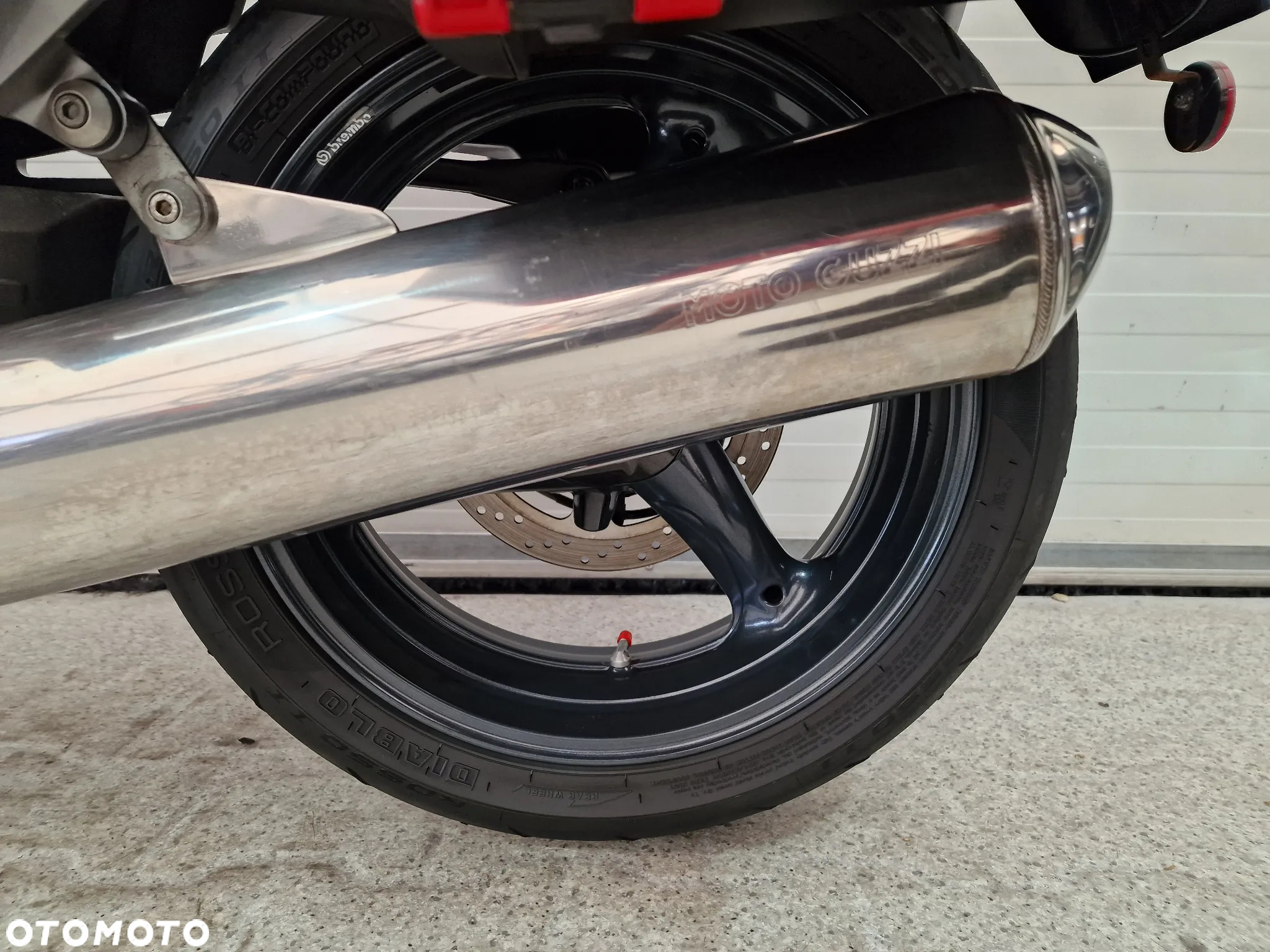 Moto Guzzi Breva - 8
