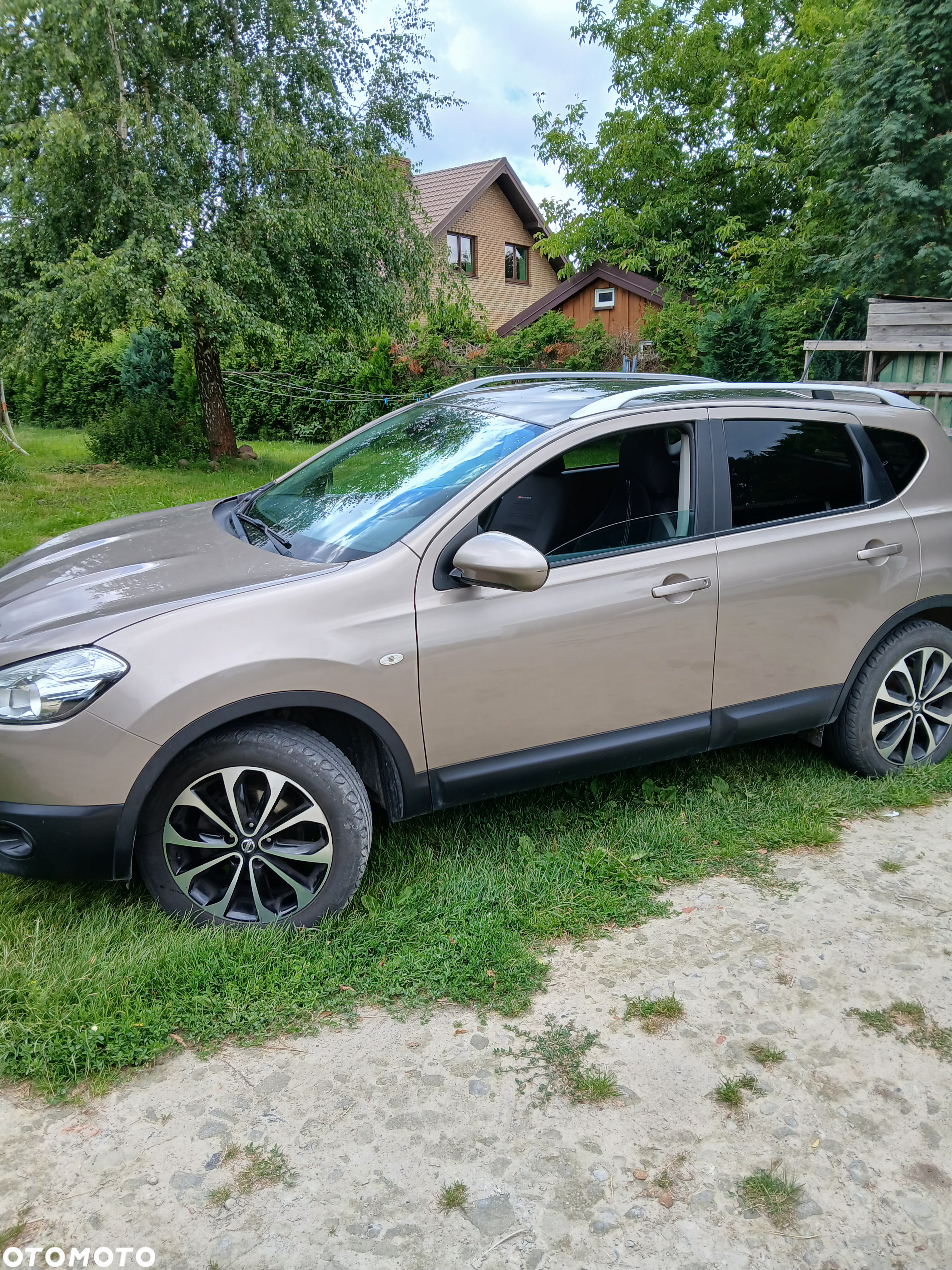 Nissan Qashqai - 8