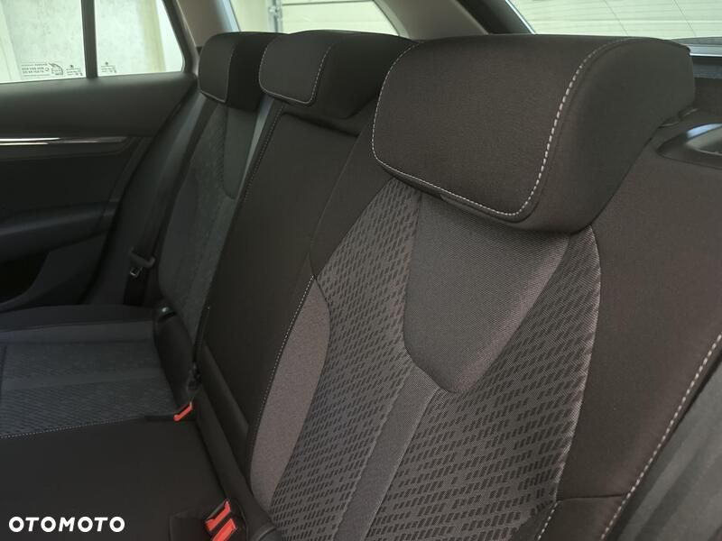 Skoda Octavia 2.0 TSI 4x4 Style DSG - 21