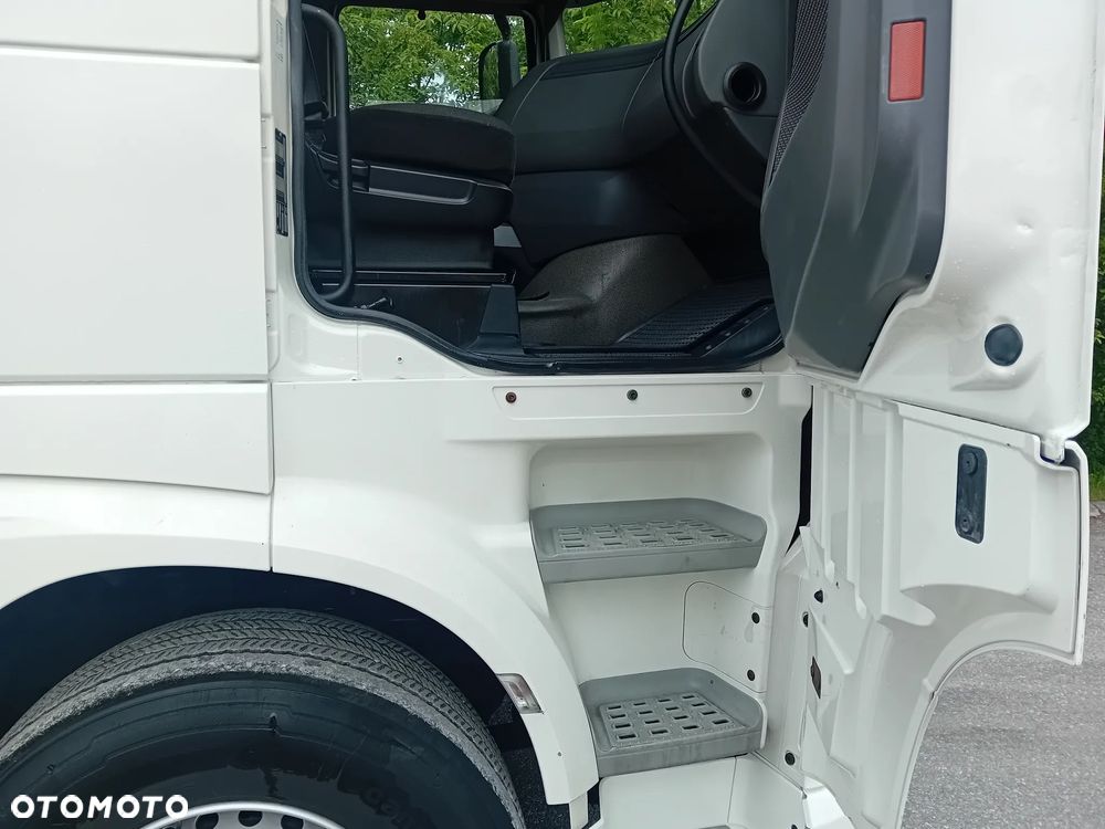 DAF XF106 - 11