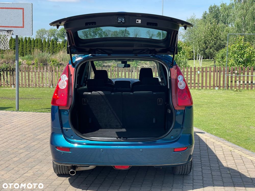 Mazda 5 - 13