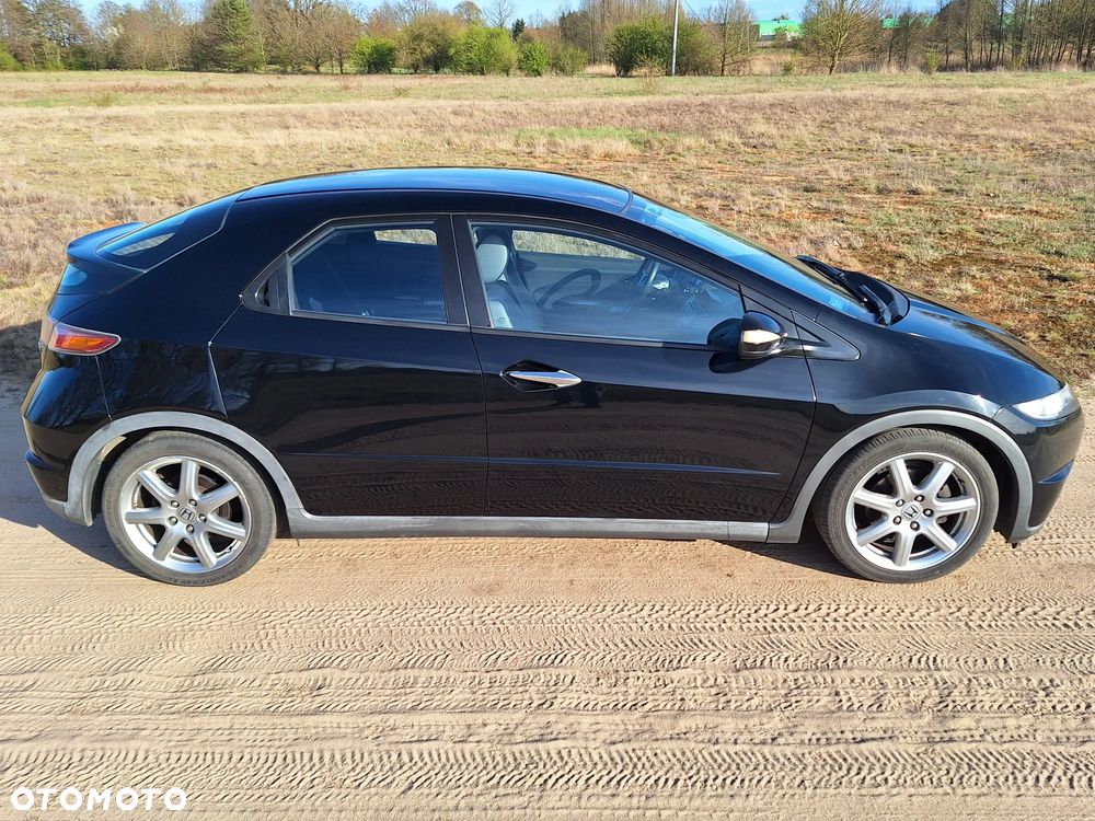 Honda Civic 1.8i-VTEC Comfort - 3