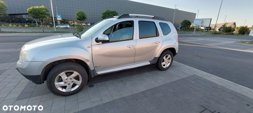 Dacia Duster 1.6 Laureate - 1