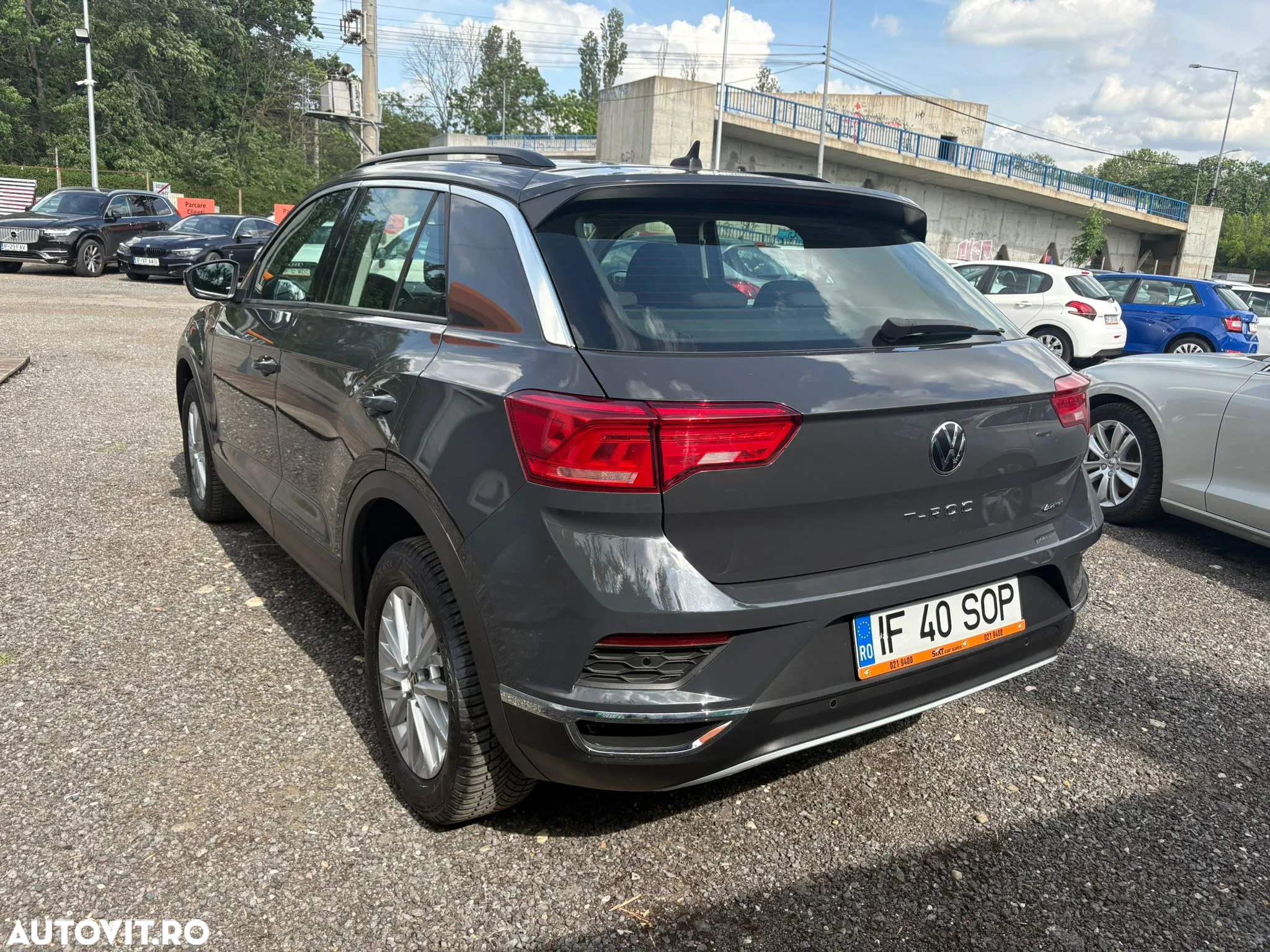 Volkswagen T-ROC 2.0 TDI 4Mot DSG Design - 4