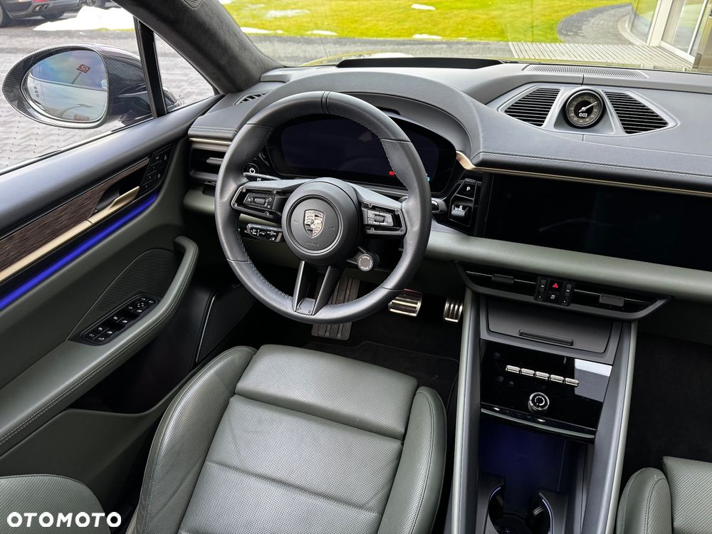 Porsche Macan - 12
