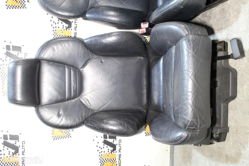 Conjunto De Bancos Audi A3 (8L1)  Bancos Audi S3 A3 8L Recaro Em Pele - 3