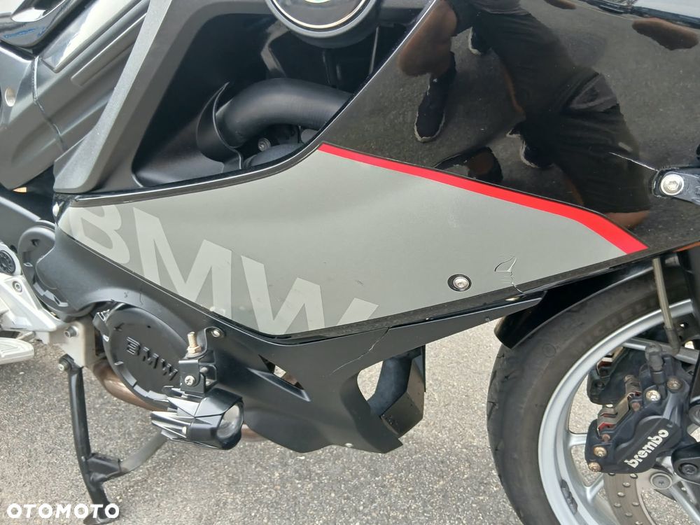 BMW F - 13