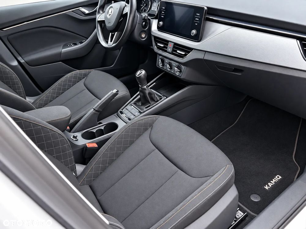 Skoda Kamiq 1.0 TSI Style - 9