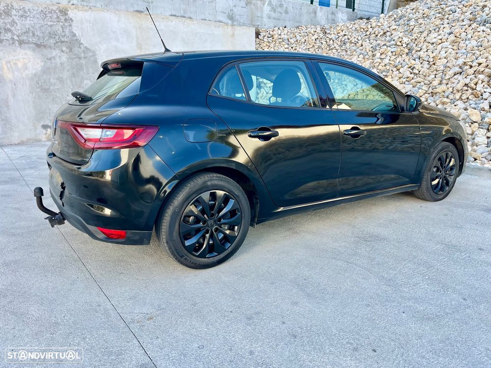 Renault Mégane - 7