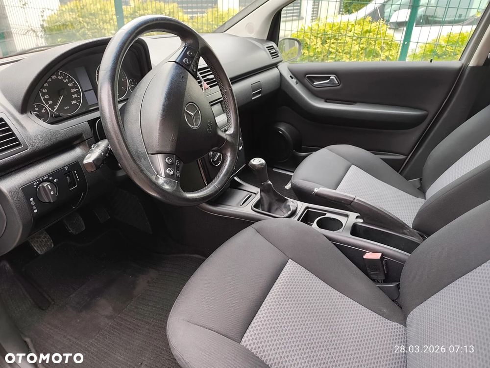 Mercedes-Benz Klasa A 150 Classic Edition 10 - 13