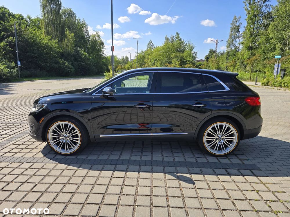 Lincoln MKX - 3
