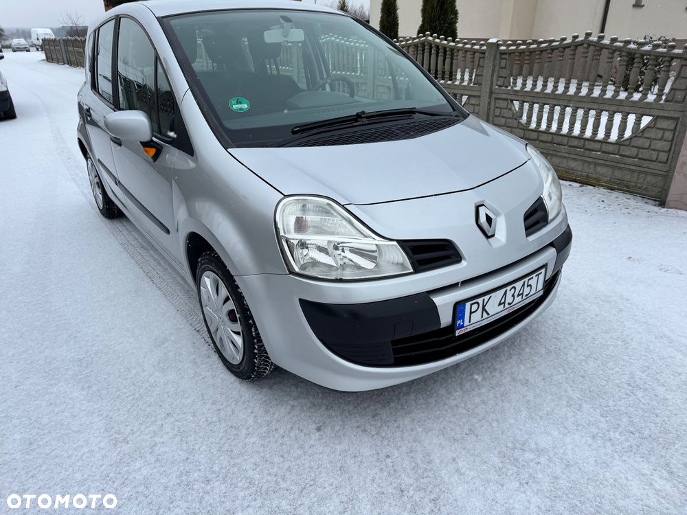Renault Modus - 1