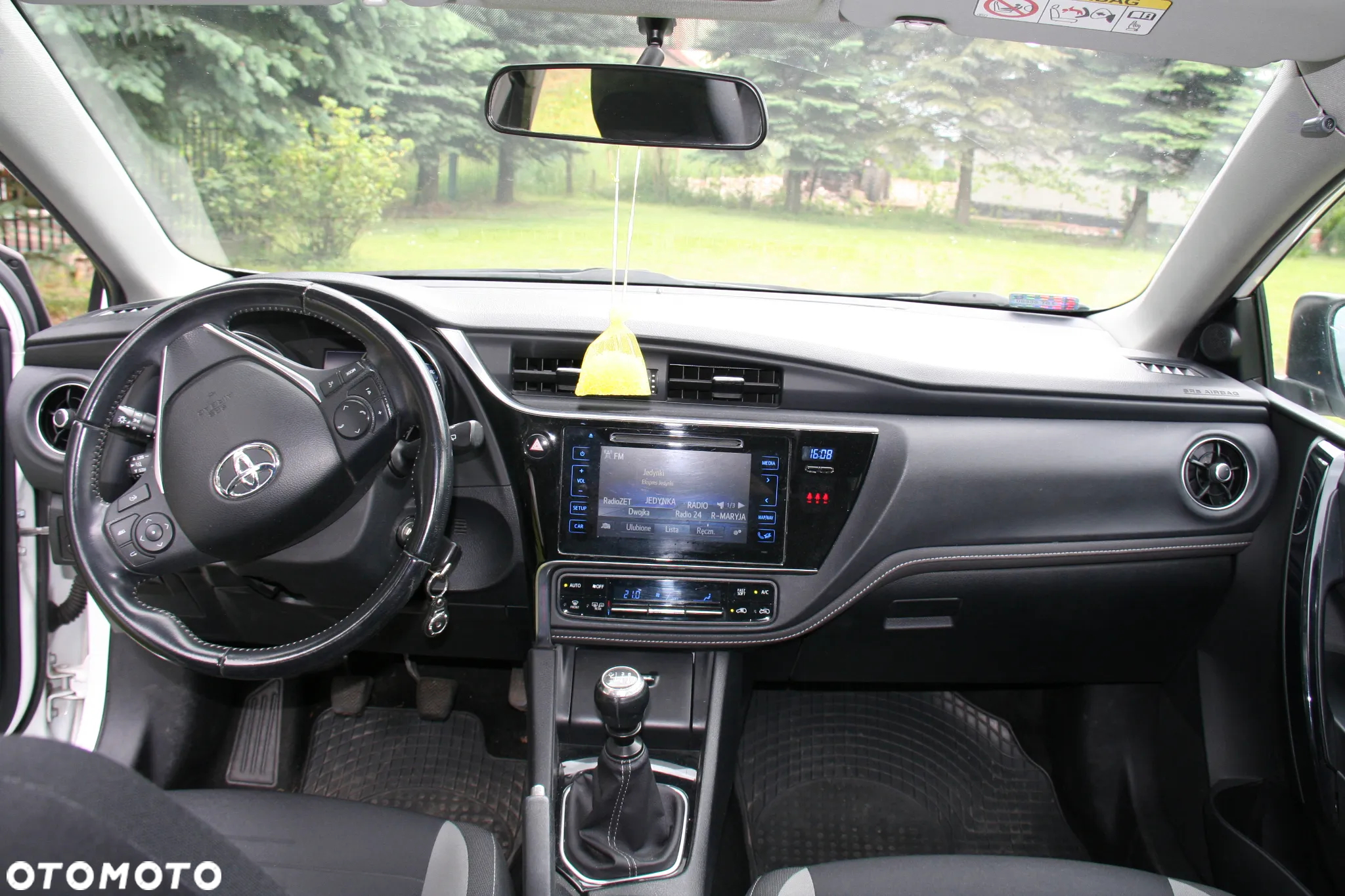 Toyota Auris 1.6 Comfort - 17
