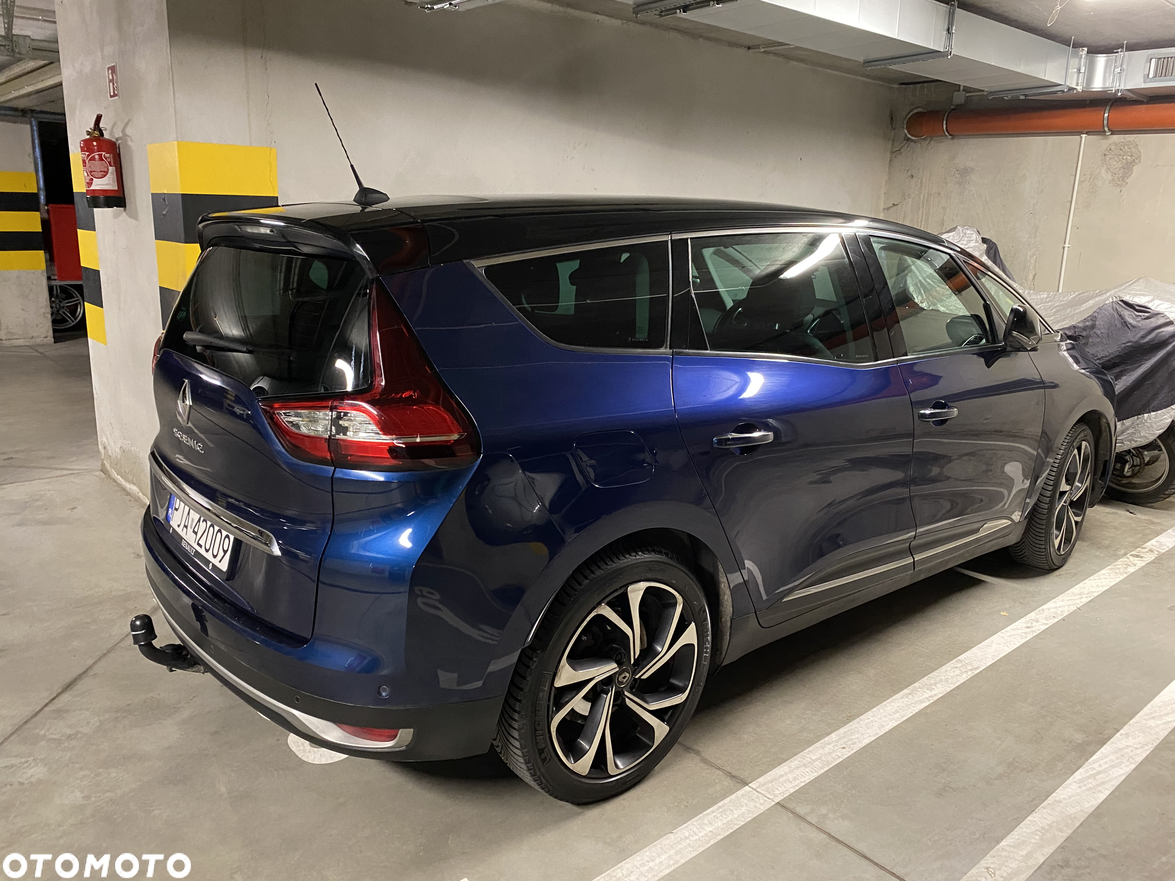 Renault Scenic 1.7 Blue dCi Bose EDC - 2
