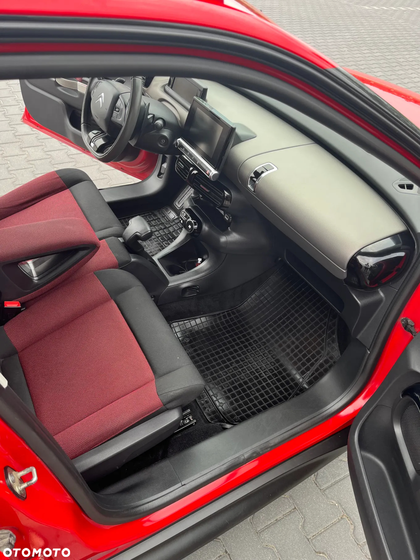 Citroën C4 Cactus 1.2 PureTech Live S&S ETG - 11